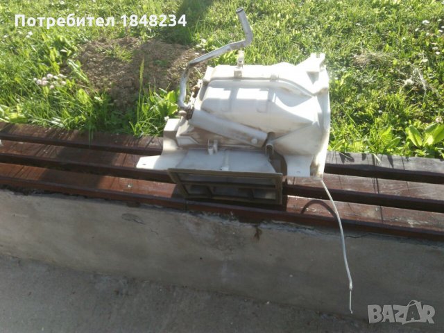 Радиатор за отопление за Субару Форестър I, снимка 2 - Автомобили и джипове - 25313305