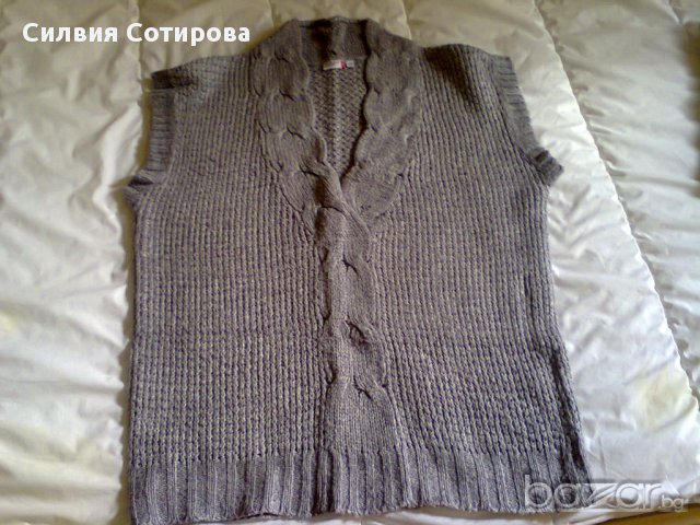 ПЛЕТЕНА СИВА БЛУЗА БЕЗ РЪКАВИ , снимка 1 - Блузи с дълъг ръкав и пуловери - 13999434