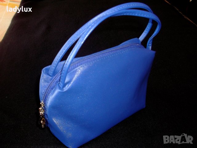 Davidоff, Оригинална Чантичка. Код S161, снимка 2 - Чанти - 22372340