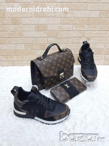 Дамски комплект обувки чанта и портфейл Louis Vuitton код81, снимка 1 - Дамски ежедневни обувки - 20450102