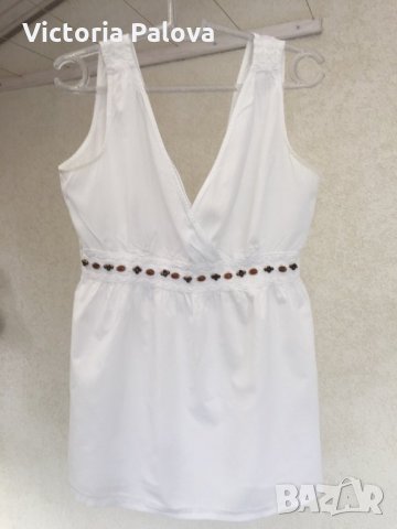 Красива блуза ,памук, снимка 2 - Корсети, бюстиета, топове - 25362129