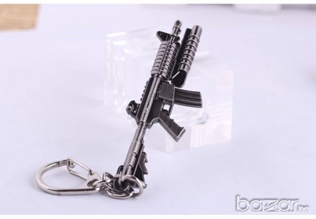 M16 автоматично оръжие ключодържател 1:1 реалистично, снимка 3 - Колиета, медальони, синджири - 21449435