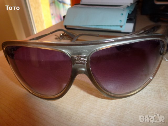 Дамски слънчеви очила, снимка 1 - Други - 23086933