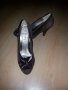 продавам!, снимка 1 - Дамски обувки на ток - 17414211
