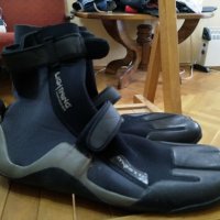 Обувки за уиндсърф, снимка 1 - Водни спортове - 24078381