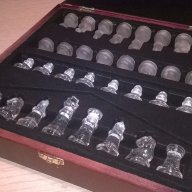 Нов стъклен шах в красива дървена кутия-внос швеицария, снимка 2 - Антикварни и старинни предмети - 16433354