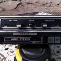 Стар авто касетофон MECCA, снимка 2 - Антикварни и старинни предмети - 25295460
