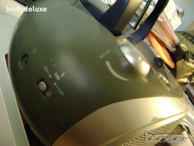 Philips AZ1021/12 радио-компактдиск плейър, снимка 4 - Радиокасетофони, транзистори - 18556595