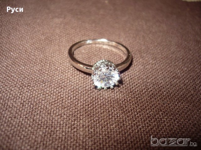 Пръстен Австрийски кристал, снимка 2 - Пръстени - 17933842