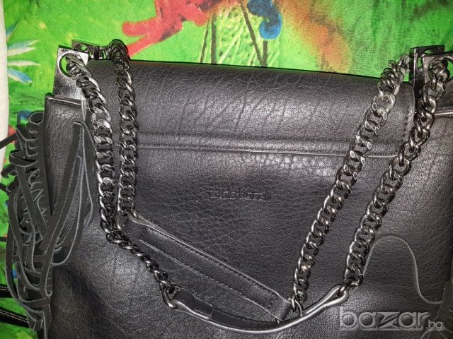 Черна кожена чанта с ресни, снимка 7 - Чанти - 19898687