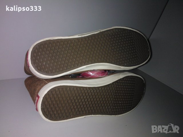 Vans оригинални обувки, снимка 4 - Кецове - 24100359