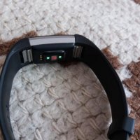 Фитнес гривна Fitbit Charge 2, Черна/Сребриста, L, снимка 10 - Други спортове - 25254322