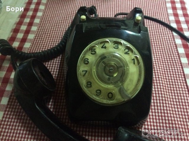 Ретро телефон, снимка 2 - Стационарни телефони и факсове - 21445408