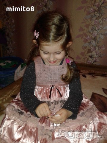 прекрасна рокля за повод , снимка 3 - Детски рокли и поли - 11717836