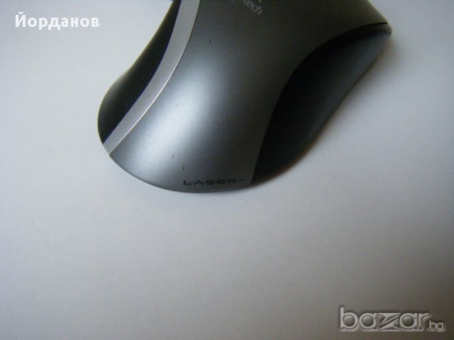 Лазерна мишка Logitech MX400, снимка 4 - Клавиатури и мишки - 15488311