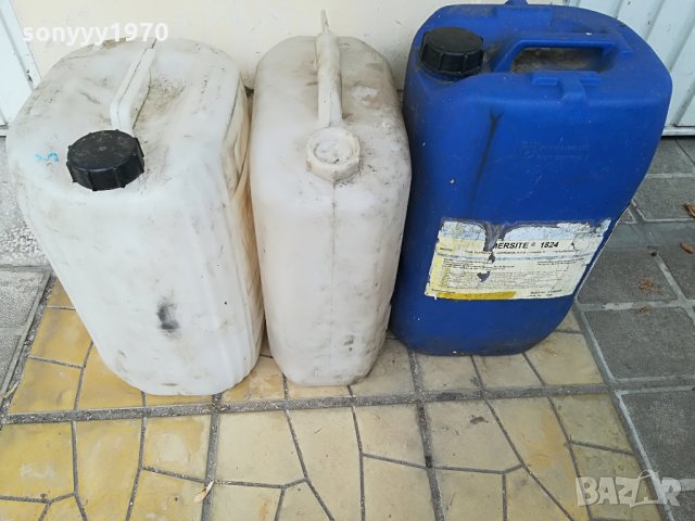 туби по 20лв-20литра-за течности-нафта бензин, снимка 2 - Аксесоари и консумативи - 23986052