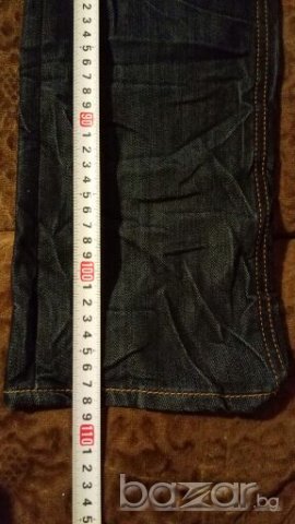Guess оригинални дамски дънки 28 номер, снимка 11 - Дънки - 20290789