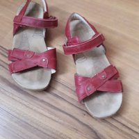 Clarks - сандалки 12 1/2, снимка 1 - Детски сандали и чехли - 26121825