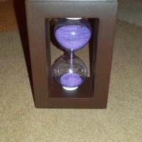 пясъчен часовник дърво и стъкло с различен цвят пясък , снимка 1 - Други - 16934100
