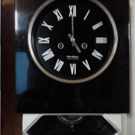 Часовници стенни "Янтар", снимка 4 - Антикварни и старинни предмети - 14315871
