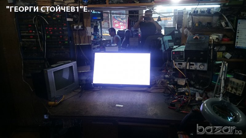 32LB550B-ZA СЪС СЧУПЕНА МАТРИЦА, снимка 1