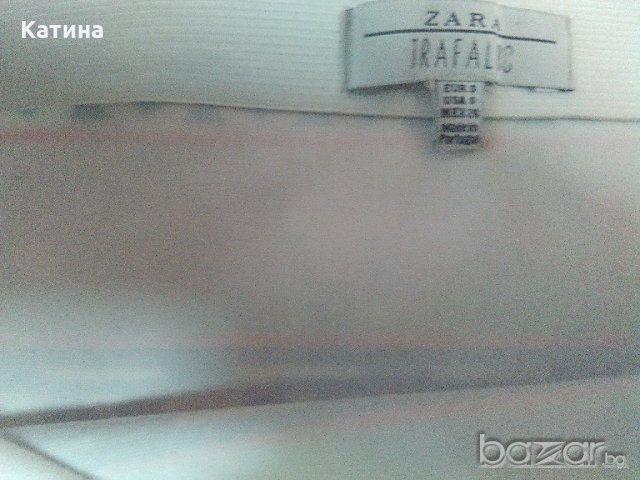 ZARA  фигурална поличка, снимка 4 - Детски рокли и поли - 19146112