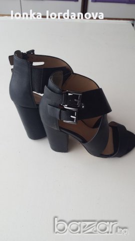 Сандали Benetton, номер 37-38, снимка 2 - Сандали - 17838261