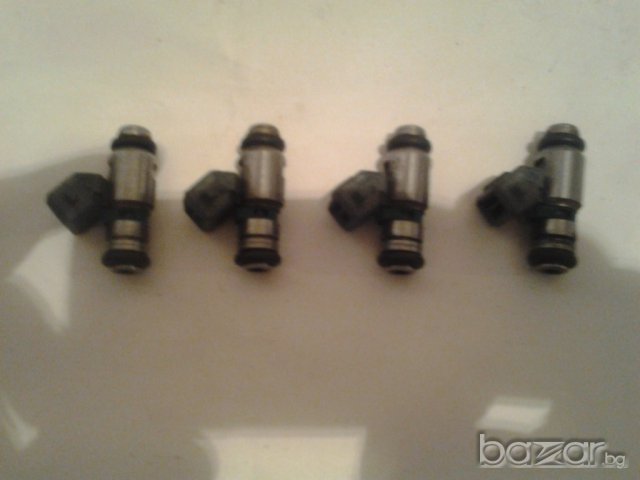 Смукателе алуминиев колектор с штуцери , за Газов инжекцион, на РЕНО СЦЕНИК -2,0 i, снимка 8 - Части - 12978726