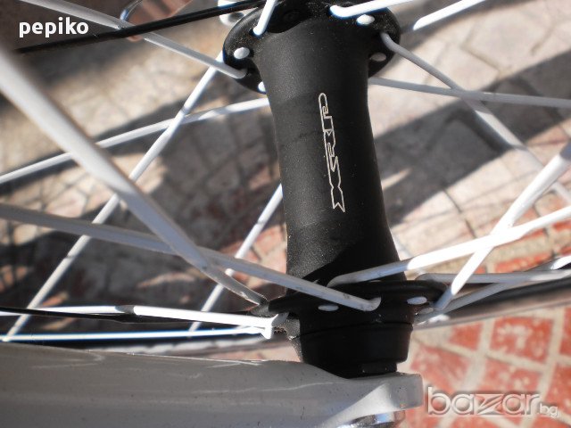 Продавам колела внос от Германия  шосеен велосипед Tretwerk 28 цола карбонова вилка Shimano 105 , снимка 3 - Части за велосипеди - 10101348