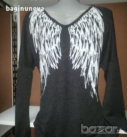 Дамска сива блуза с криле на нея и синджирчета-размер-Л-ХЛ, снимка 3 - Блузи с дълъг ръкав и пуловери - 10371743