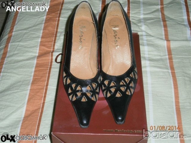 Продавам черни дамски обувки