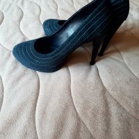 Обувки от естествен велур, снимка 4 - Дамски обувки на ток - 20131955