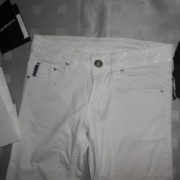 Бели дънки armani jeans, снимка 3 - Дънки - 18418330