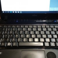 ЛАПТОП, FUJITSU LIFEBOOK P772, МИКРО СЪРВЪР PRIMERGY MX130 S2, снимка 2 - Лаптопи за дома - 20017715