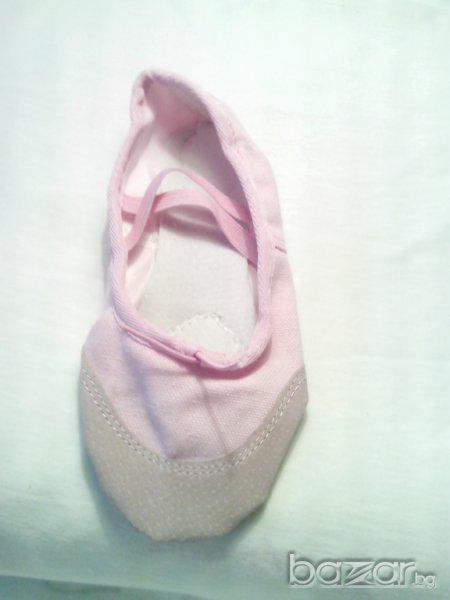 нови налични туфли за балет, гимнастика или танци за крак от 15 до 24 см. , снимка 1
