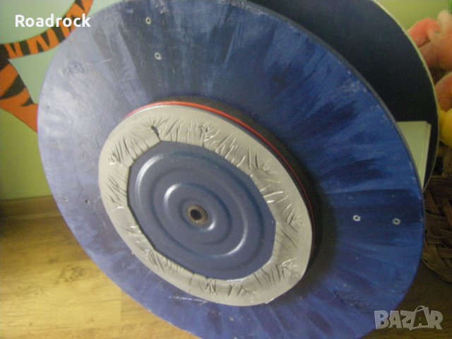 Въртяща се детска масичка - поставка за книжки от макара , снимка 4 - Мебели за детската стая - 23959686