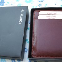 продавам ново портмоне вносно кожено, снимка 2 - Портфейли, портмонета - 23849522