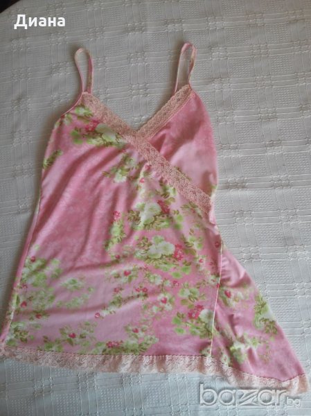 Дамски топ, снимка 1