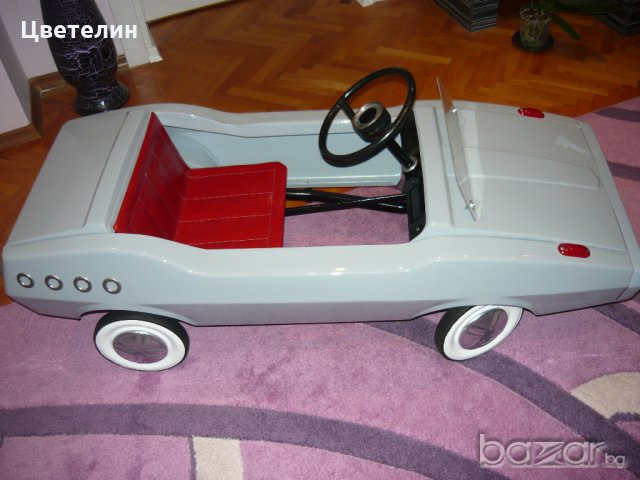 Търся/Купувам стари детски метлни коли с педали, снимка 8 - Колекции - 13708869