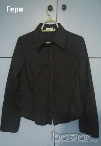 Черна риза с дълъг ръкав