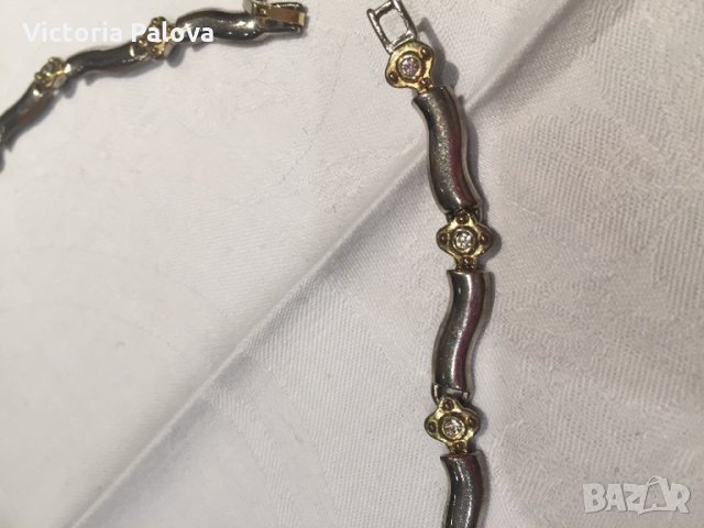 Красиво колие, снимка 7 - Колиета, медальони, синджири - 23845033