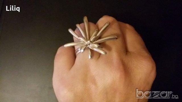 Уникален сребърен комплект от 4 части - гривна, пръстен, обеци и медальон, снимка 8 - Бижутерийни комплекти - 20048961