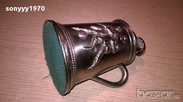 Ретро запалка-халба с футболисти и топка 11/9/7см-внос швеицария, снимка 2 - Антикварни и старинни предмети - 16444657