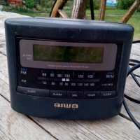 Радио,радиочасовник AIWA, снимка 2 - Антикварни и старинни предмети - 18708440