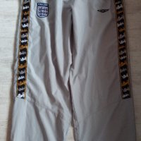 Спортно долнище England / Umbro / оригинал, снимка 1 - Спортни дрехи, екипи - 25040554