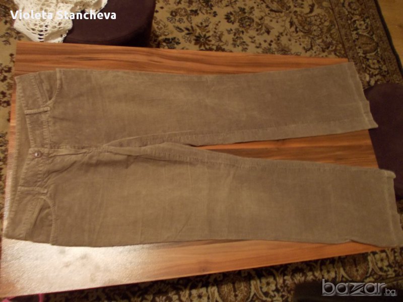 ОТЛИЧНО ЗАПАЗЕНИ ДЖИНСИ ЗА МОМИЧЕ, снимка 1