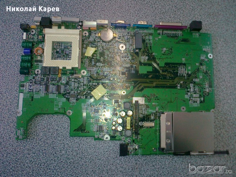 Продавам лаптоп Gericom на части, снимка 1