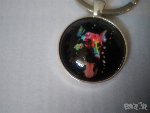 Стъклен 3D ключодържател с Доберман, снимка 6 - Колиета, медальони, синджири - 22680205