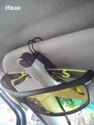  Сенник щипка за очила за кола автомобил ,два модела,различни цветове, снимка 5 - Аксесоари и консумативи - 20894672