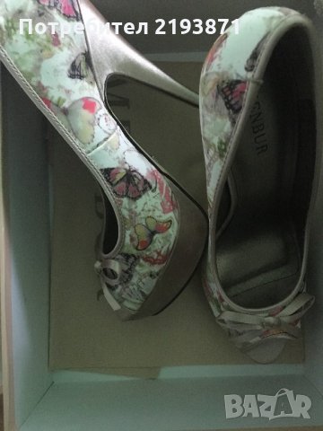 Маркови сатенени обувки с отворени пръсти Menbur номер 38, снимка 13 - Дамски обувки на ток - 24761278
